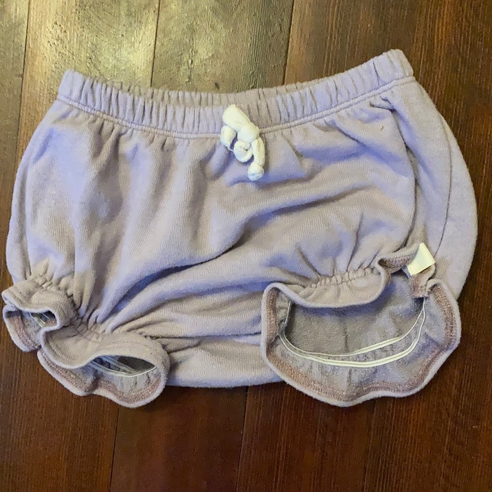 Lulu and roo 4/5 ruffle shorties